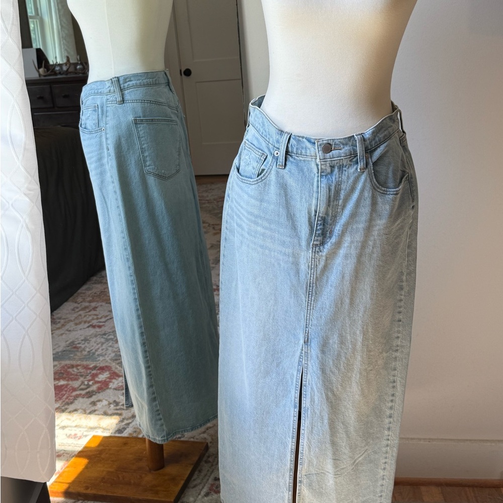 Universal Thread Light Blue Denim Skirt